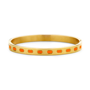 Bangle with enamel