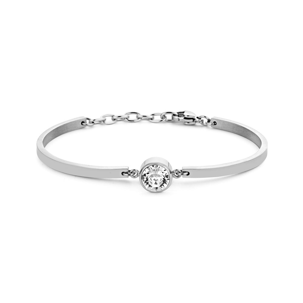 Bracelet with zirconia stone