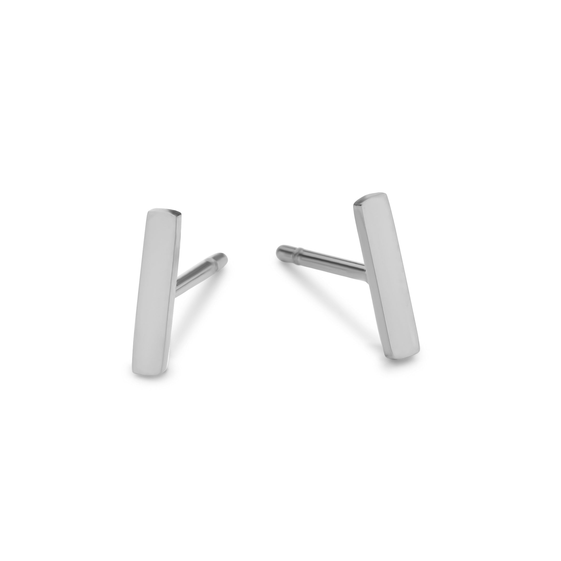 Stud earrings bar