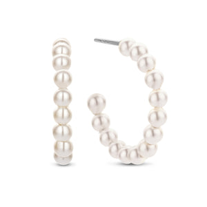 Earrings with pearls