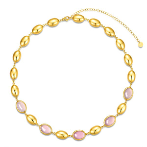 Necklace with opal